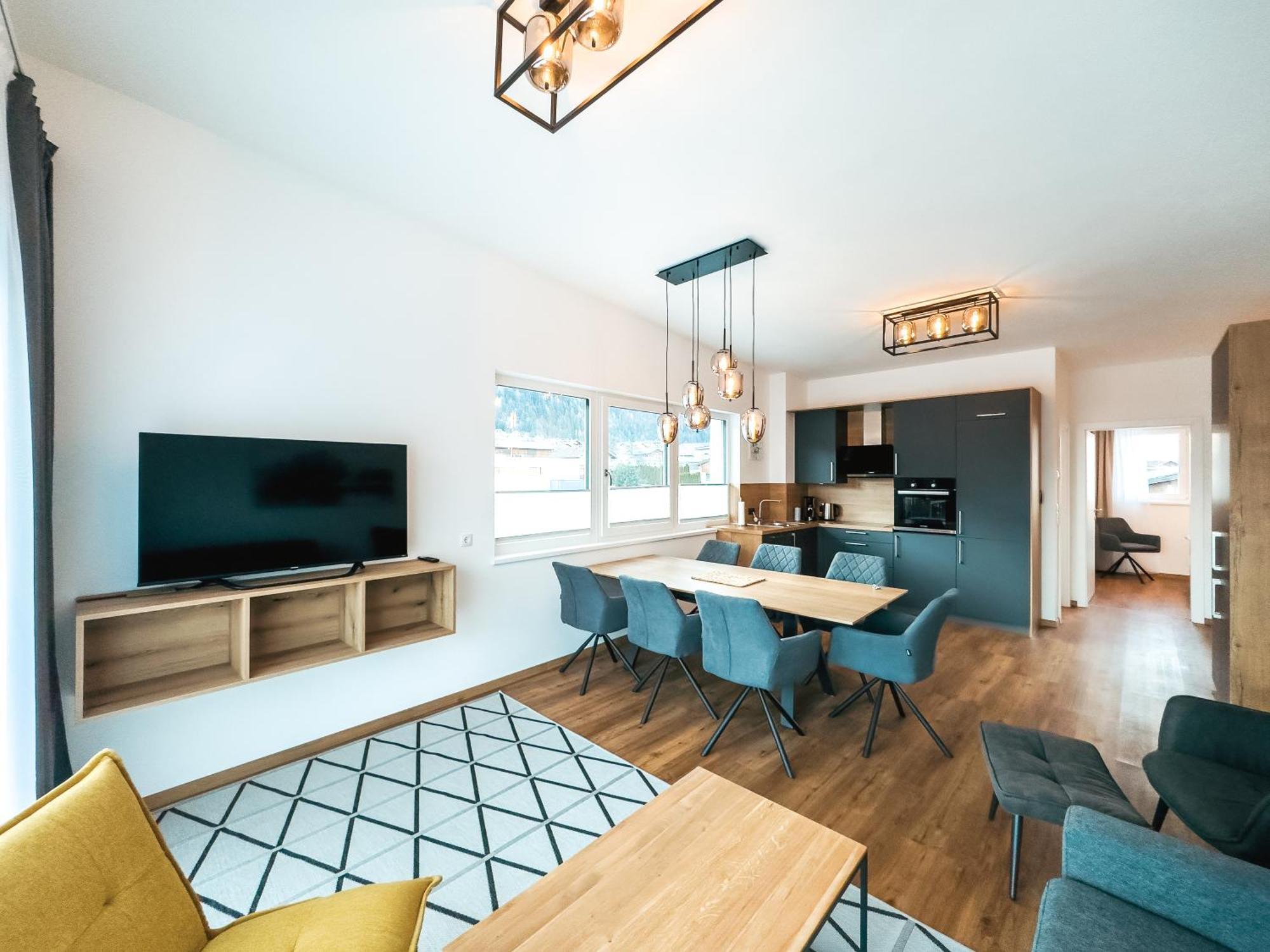 Alpenluxus Presents - Marias Zillertalblick With Roof Terrace, 3 Bedrooms & Parking Space 쉴리테르스 외부 사진